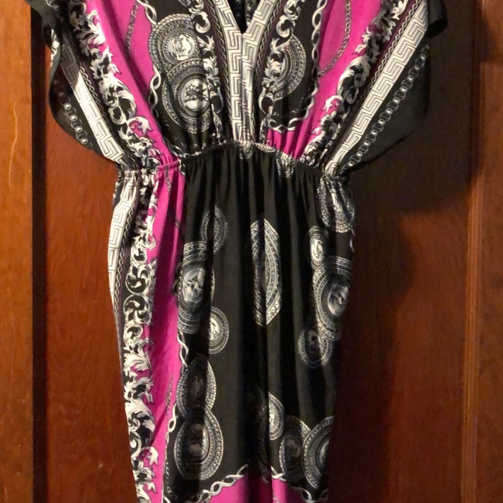 Dress - Picture 2 of 2